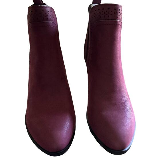 Mia Ladies’ Sutton Burgundy Faux Suede Heeled Ankle Boots Size 9 Nwt - Picture 2 of 8